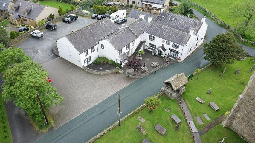 英格尔顿 The Marton Arms酒店 外观 照片