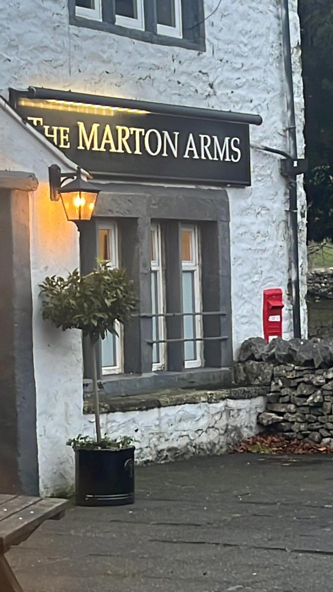 英格尔顿 The Marton Arms酒店 外观 照片